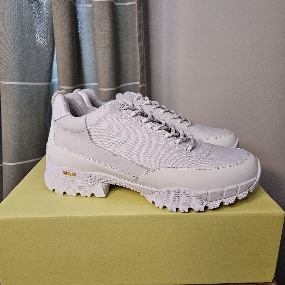 NEW J.Lindeberg Hiker Sneaker White Chunky Mens Trail Shoes EU 43 | US 10 Vibram